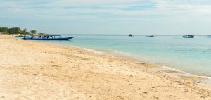 3 Pantai Berikut yang Mempesona di Indonesia